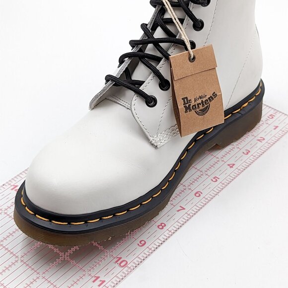 Dr Martens Unisex 101 Boots White Leather Yellow Stitch size W10 M9 - Picture 4 of 12